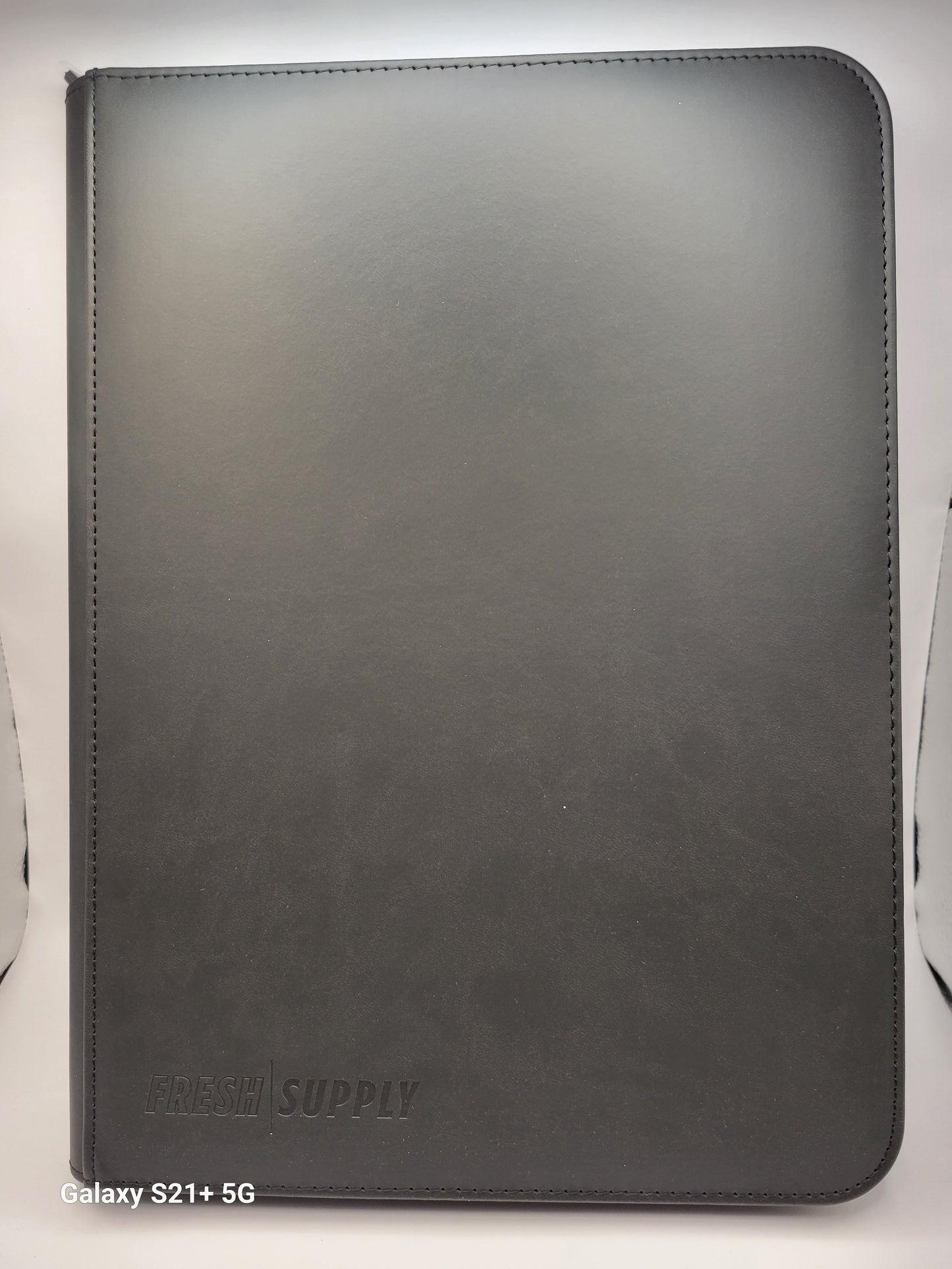 Fresh Supply Premium Trading Card Binder
